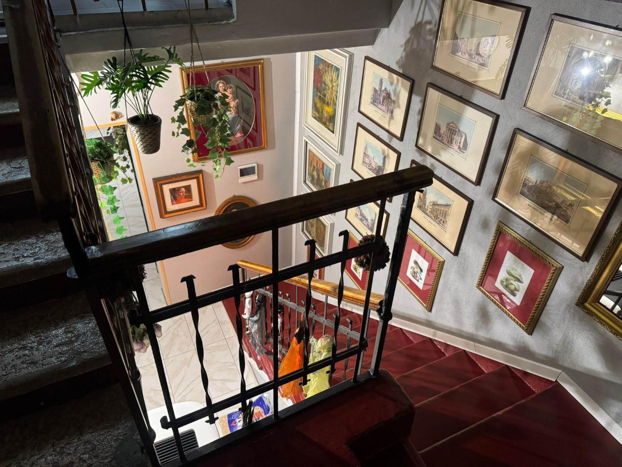 BorgofortePalazzo Adalgisaアパートメント エクステリア 写真