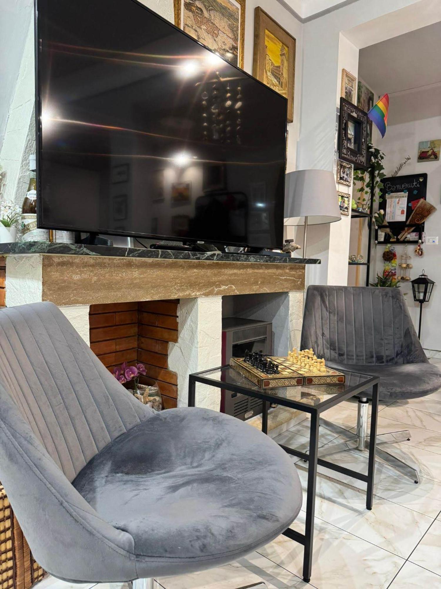 BorgofortePalazzo Adalgisaアパートメント エクステリア 写真